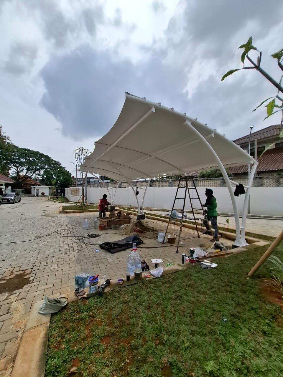 Tenda Membran Kuningan
